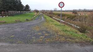 360766
